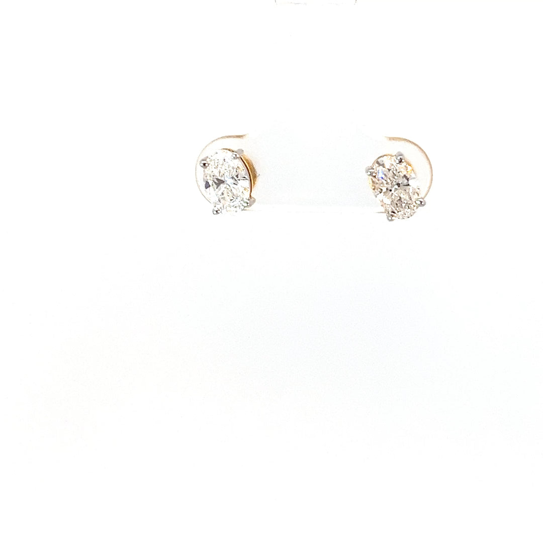 Solitaire Earring