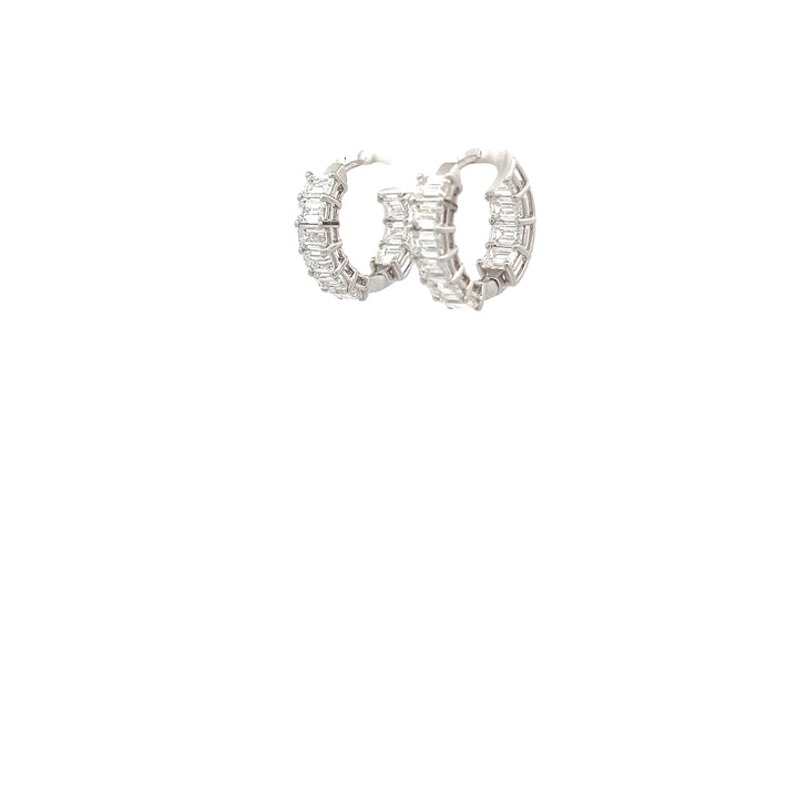 DIAMOND EARRING