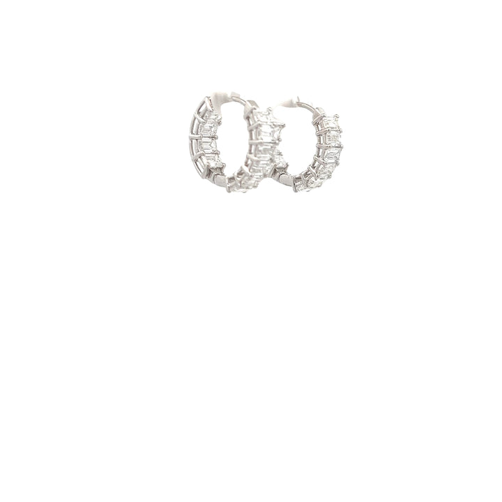 DIAMOND EARRING