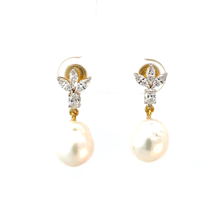 Pearl Earring