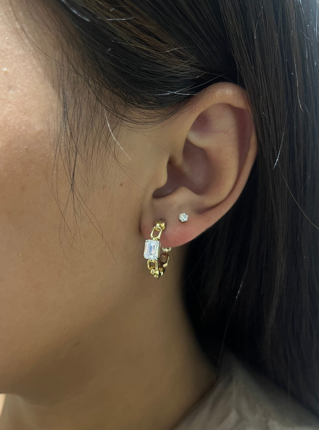 DIAMOND EARRING