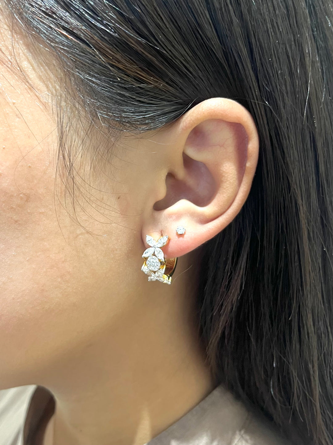 DIAMOND EARRING