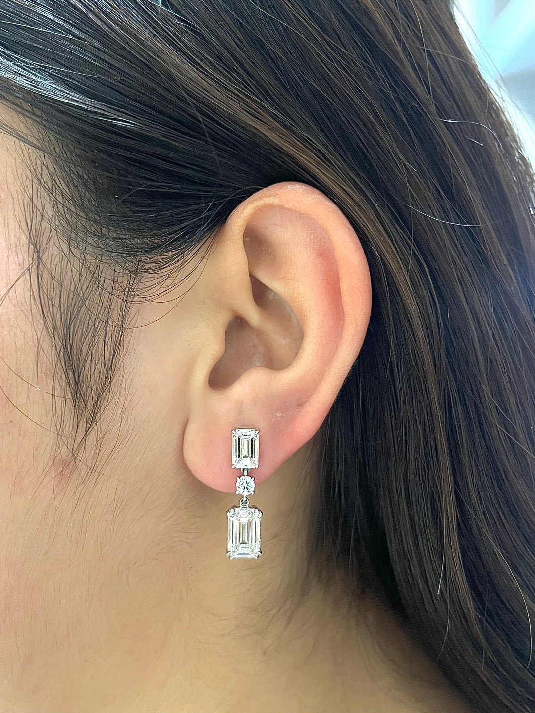 DIAMOND EARRING