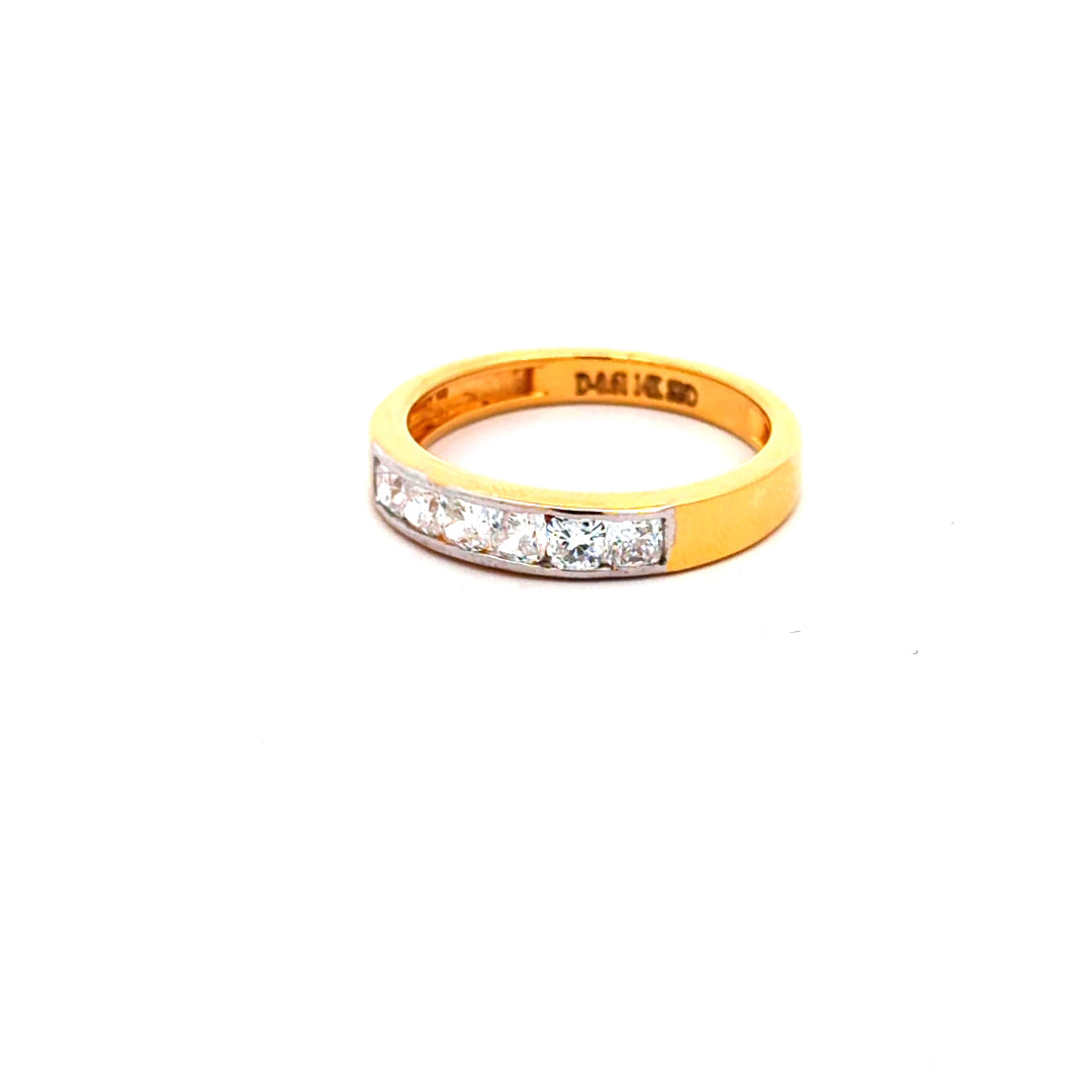 DIAMOND RING