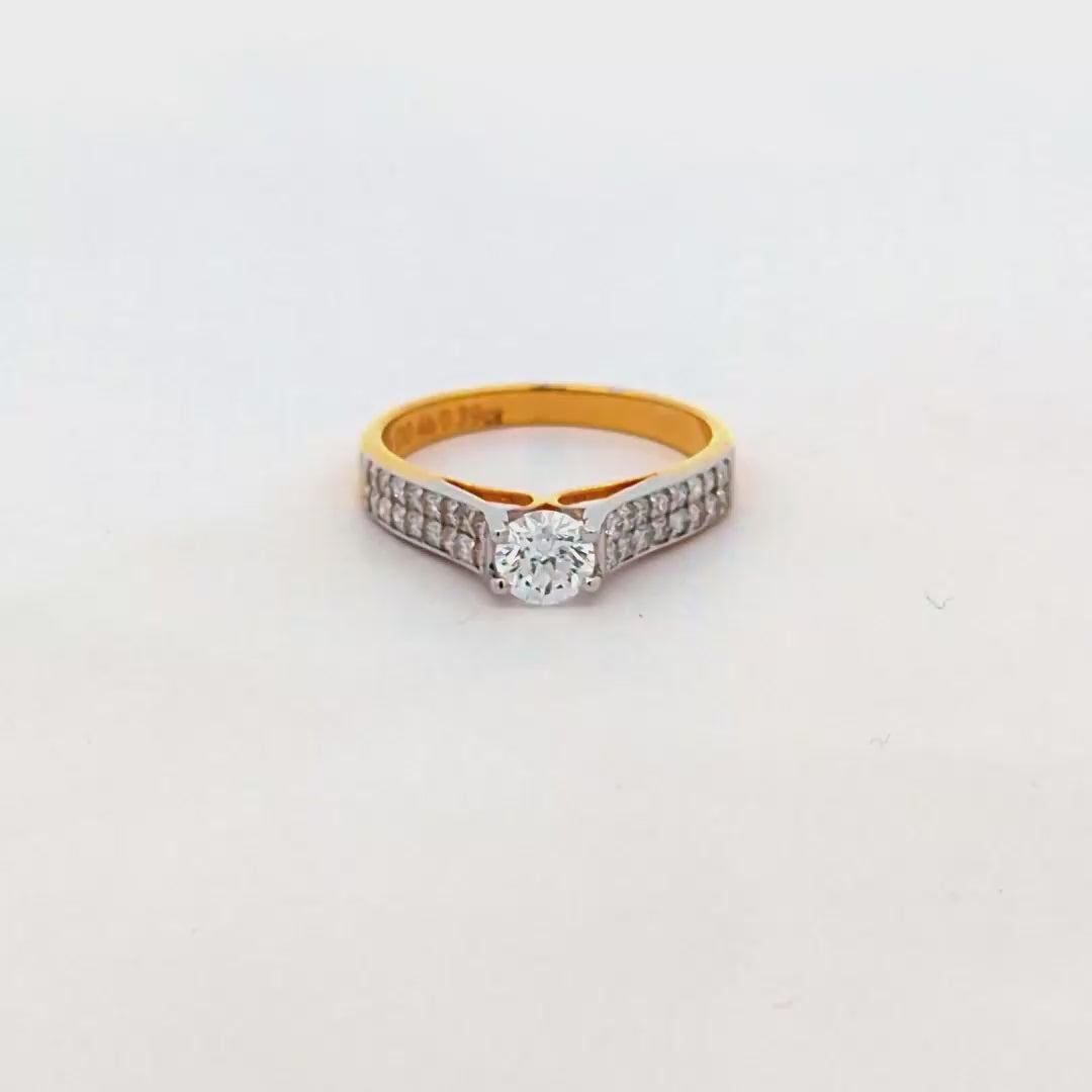 DIAMOND RING