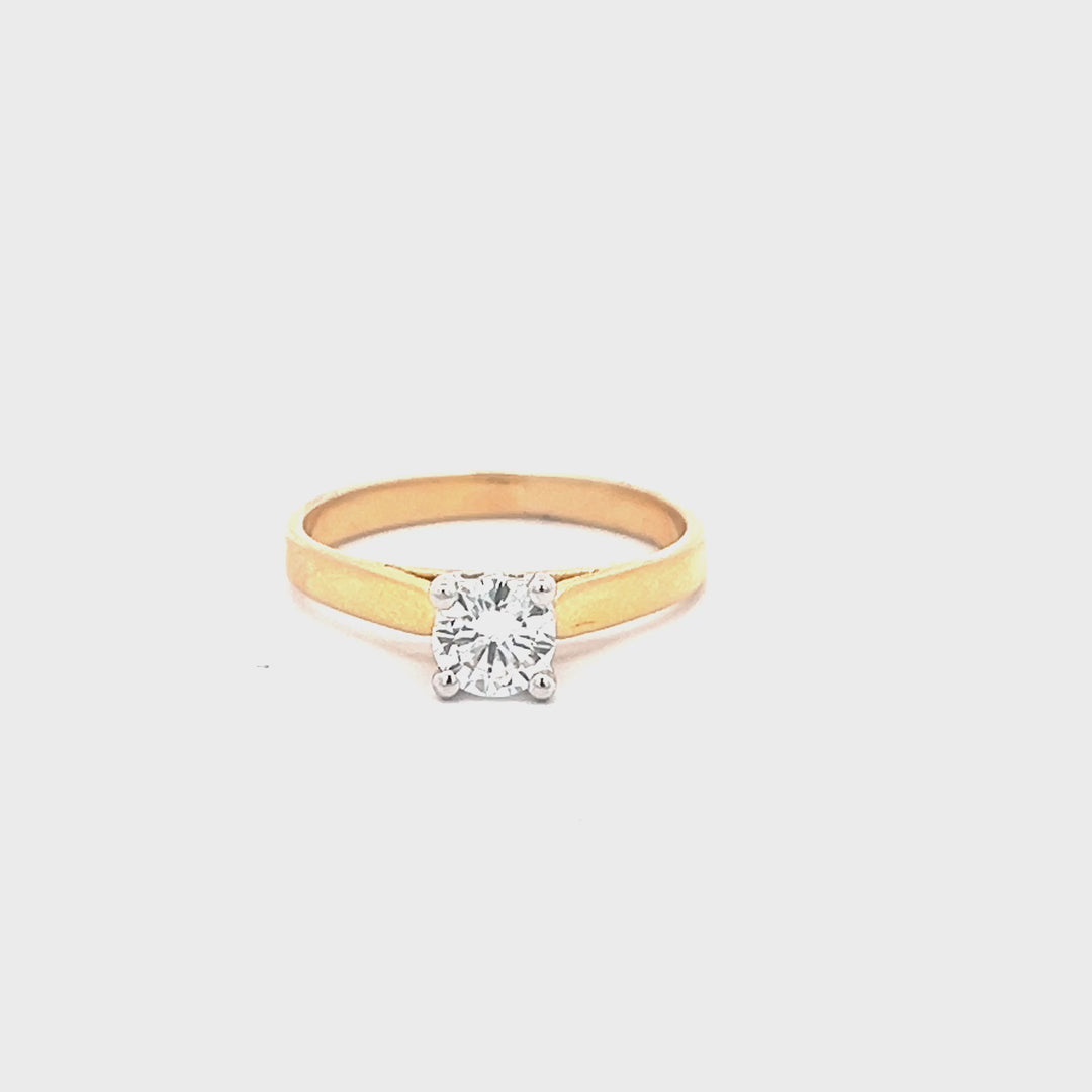 DIAMOND RING