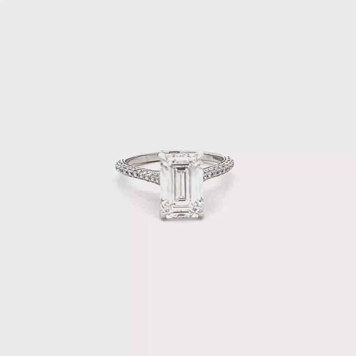 Kama Lumiere Ring