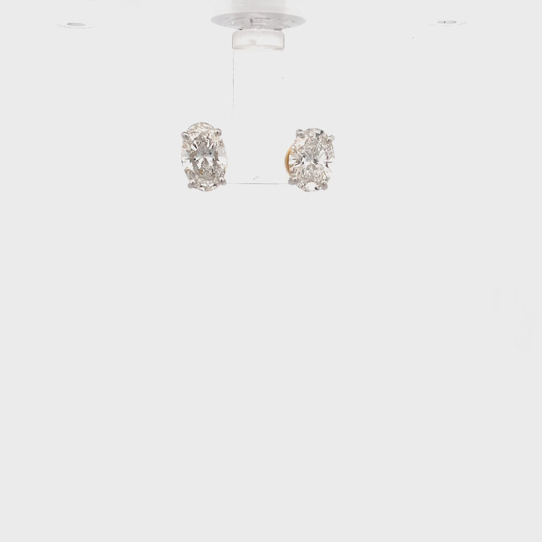 DIAMOND EARRING