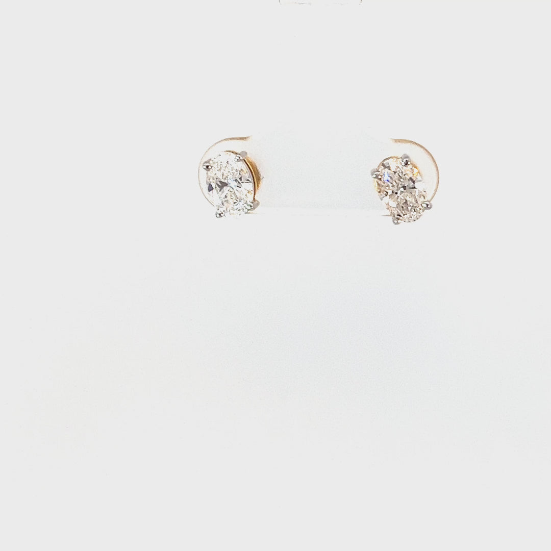 Solitaire Earring