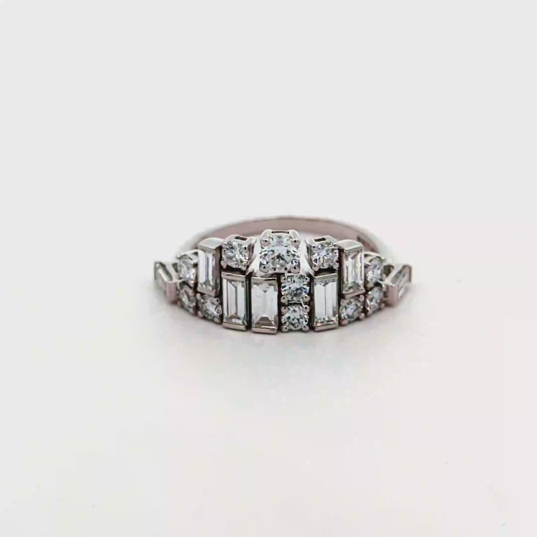 DIAMOND RING
